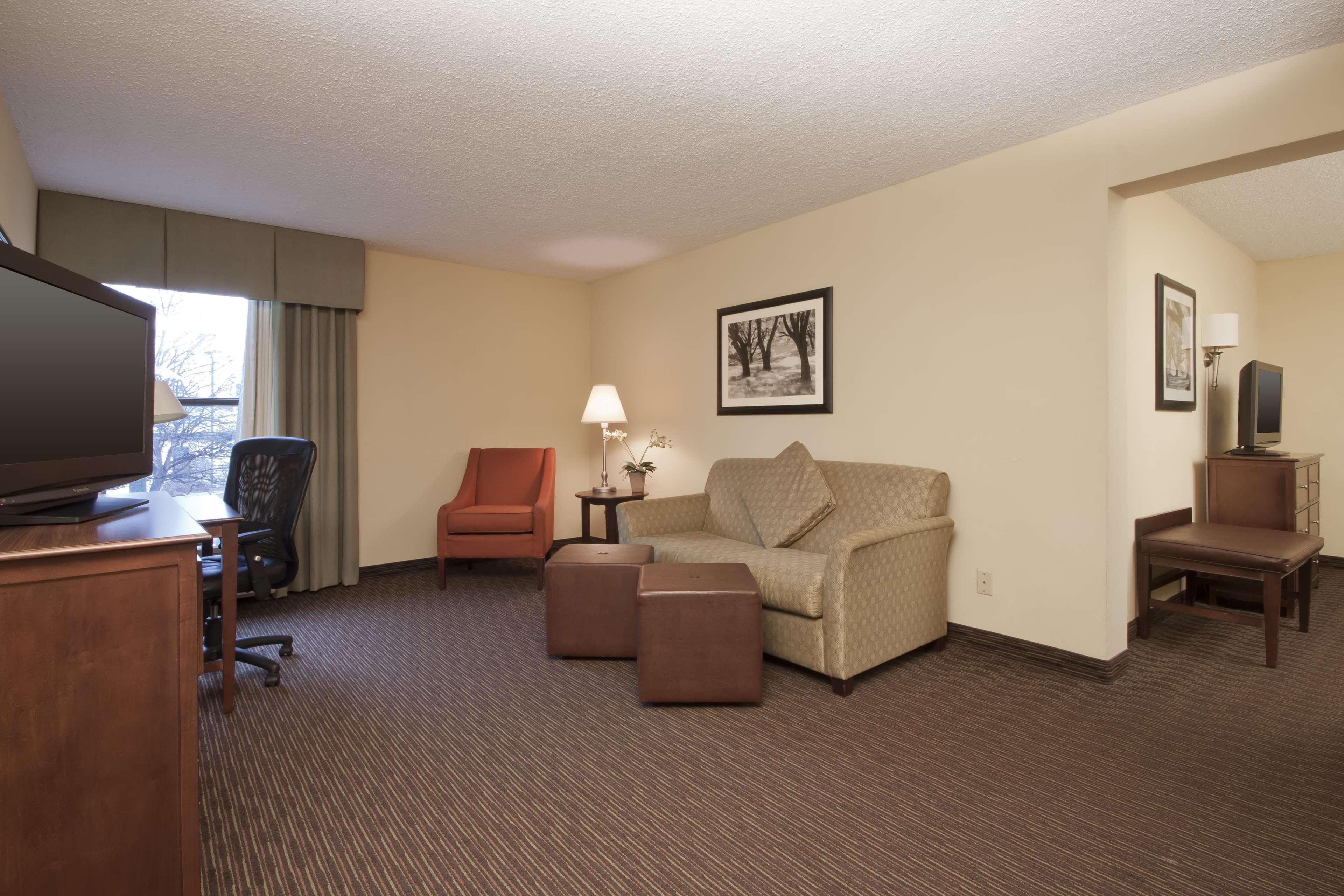 Hampton Inn Indianapolis Northeast/Castleton Екстериор снимка