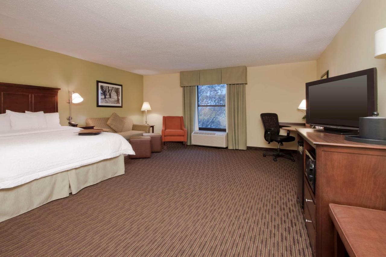 Hampton Inn Indianapolis Northeast/Castleton Екстериор снимка